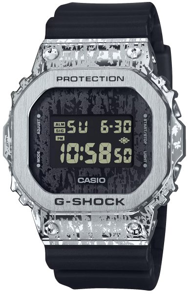 Casio GM-5600GC-1
